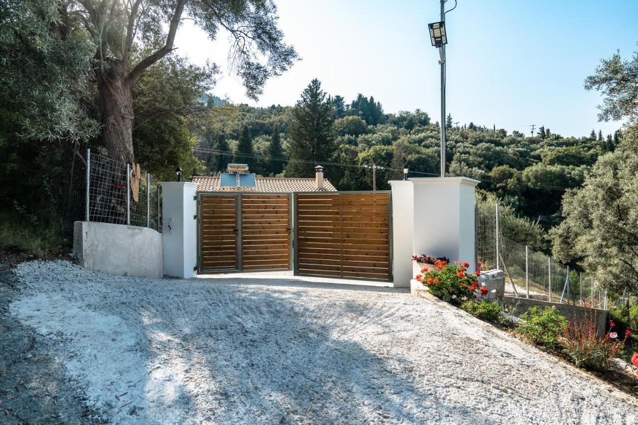 Armonia Villa Lefkada Kariotai Exterior photo